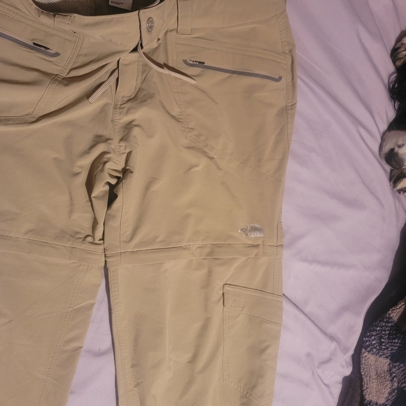 North Face Women's Hiking Zip Off Pants - Picture 6 of 8